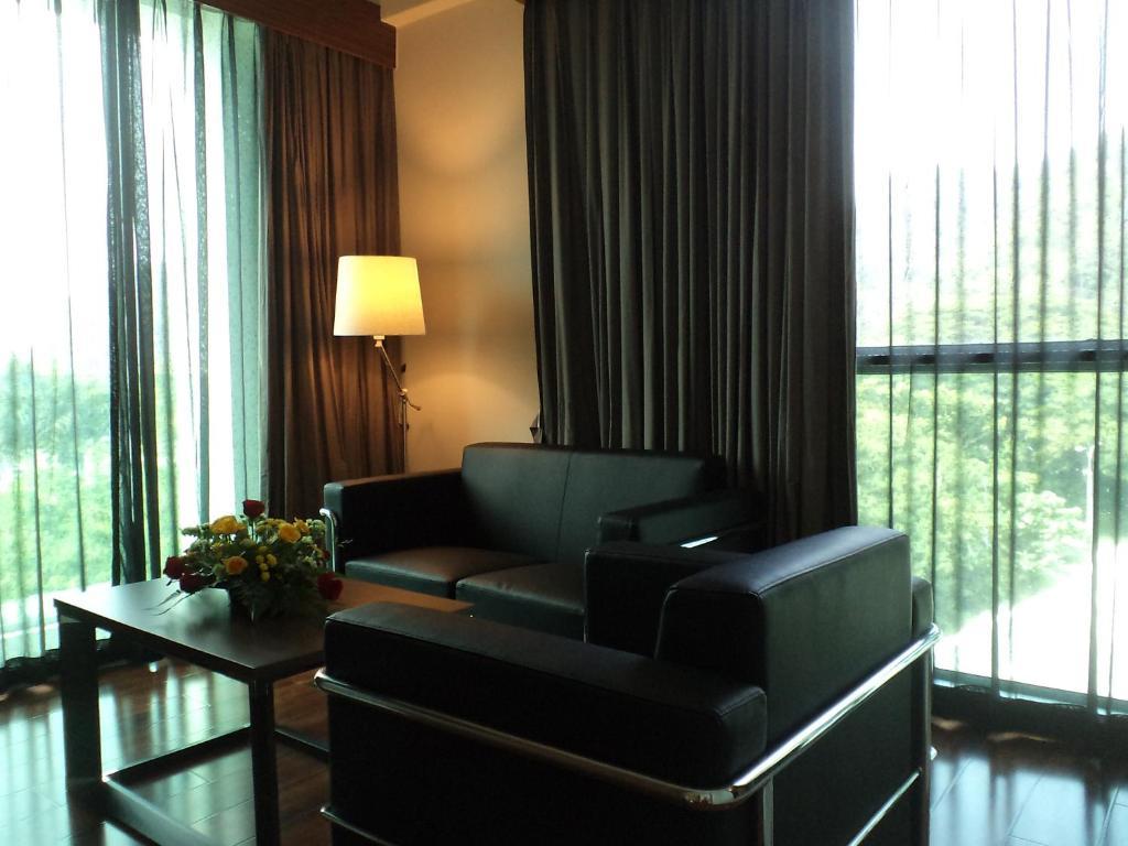 Symphony Suites Hotel Ipoh Room photo